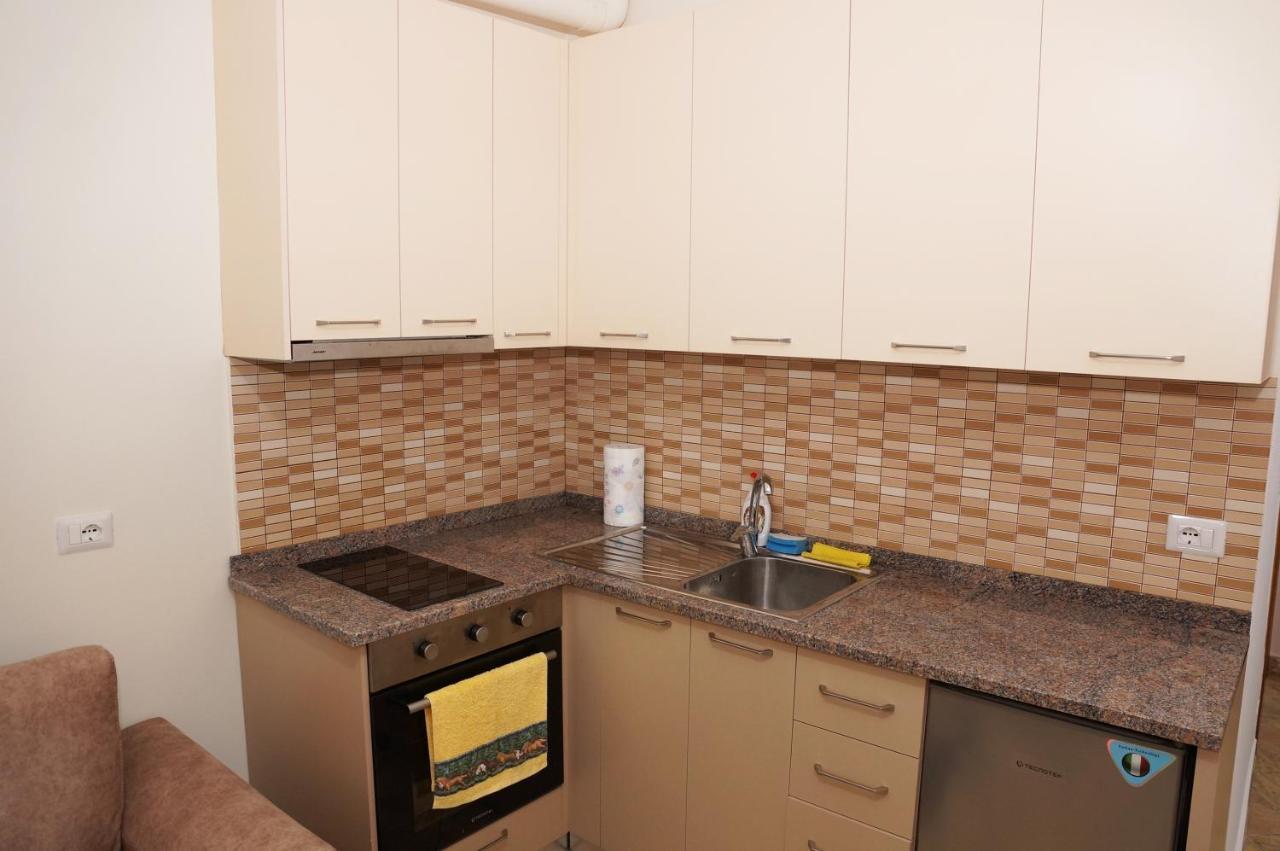 Dea Apartment 1 Vlorë Buitenkant foto